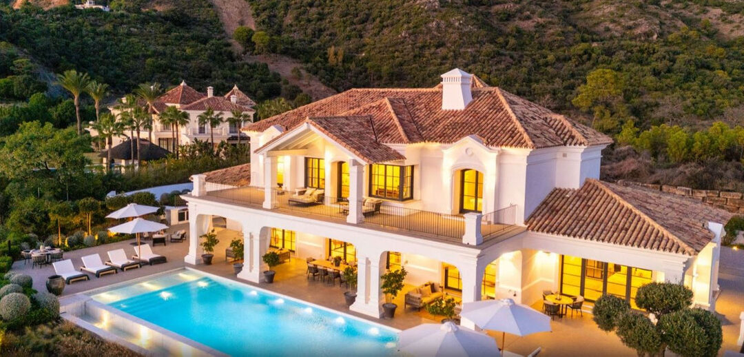 Luxury 7 Bedroom Villa in Marbella Club Golf Resort, Benahavís